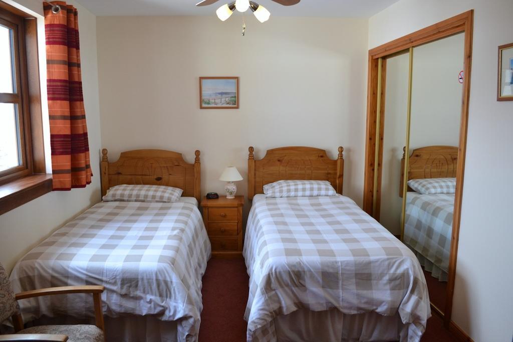 Balhousie Farm Bed And Breakfast Kirkton of Largo Room photo